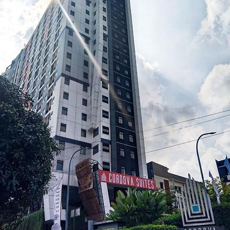Cordova Suites 세마랑 외부 사진