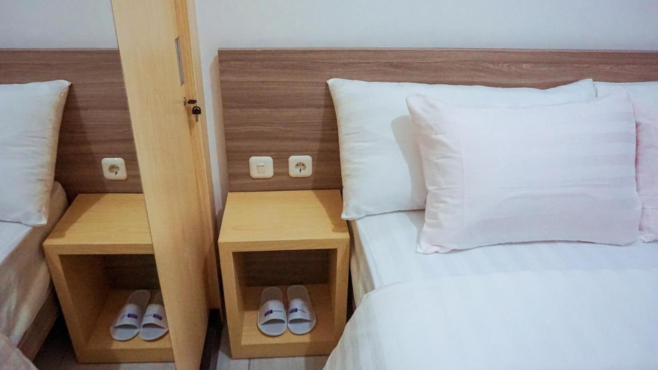 Cordova Suites 세마랑 외부 사진